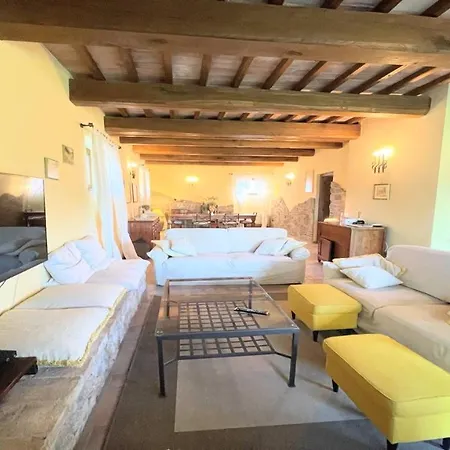 Hotel Todi By The Poolslps 10exc Pooltodi 5 Kmsrestaurant 05 Kms-both Easy Walks Petroro