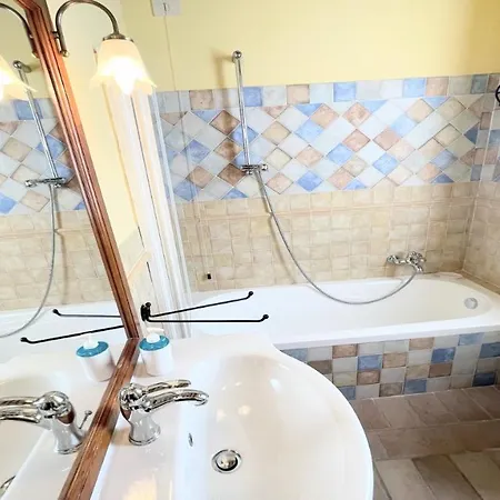 Todi By The Poolslps 10exc Pooltodi 5 Kmsrestaurant 05 Kms-both Easy Walks