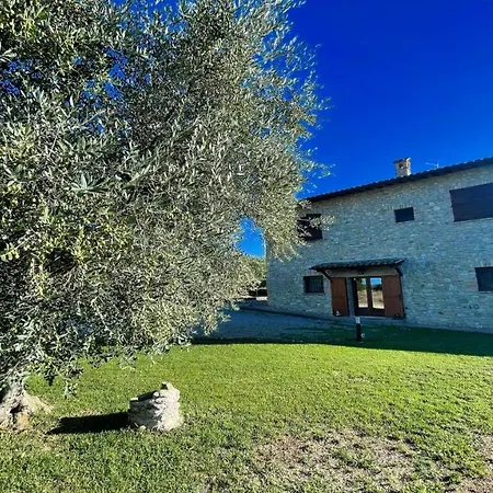 Todi By The Poolslps 10exc Pooltodi 5 Kmsrestaurant 05 Kms-both Easy Walks