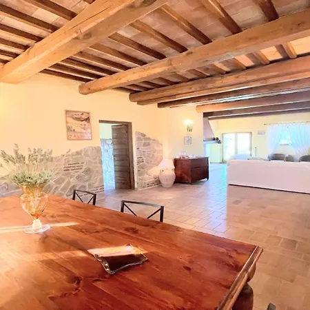 Hotel Todi By The Poolslps 10exc Pooltodi 5 Kmsrestaurant 05 Kms-both Easy Walks 4*