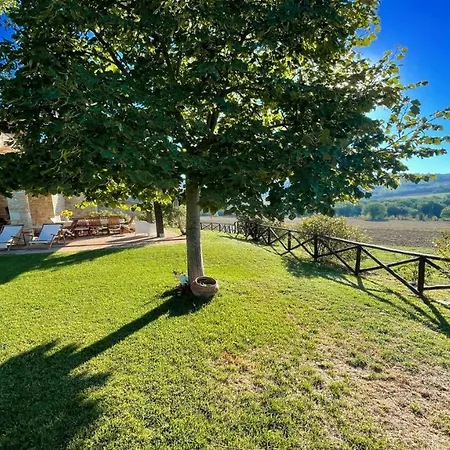 Todi By The Poolslps 10exc Pooltodi 5 Kmsrestaurant 05 Kms-both Easy Walks
